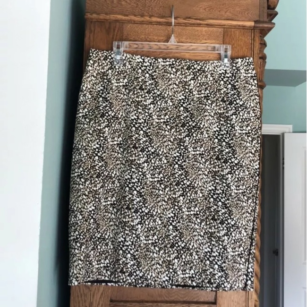 Adrianna Papell Pencil Skirt Cheetah Print  Sz12 NWTS